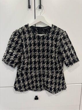 Houndstooth Tweed Short Sleeve Peplum Top- XS